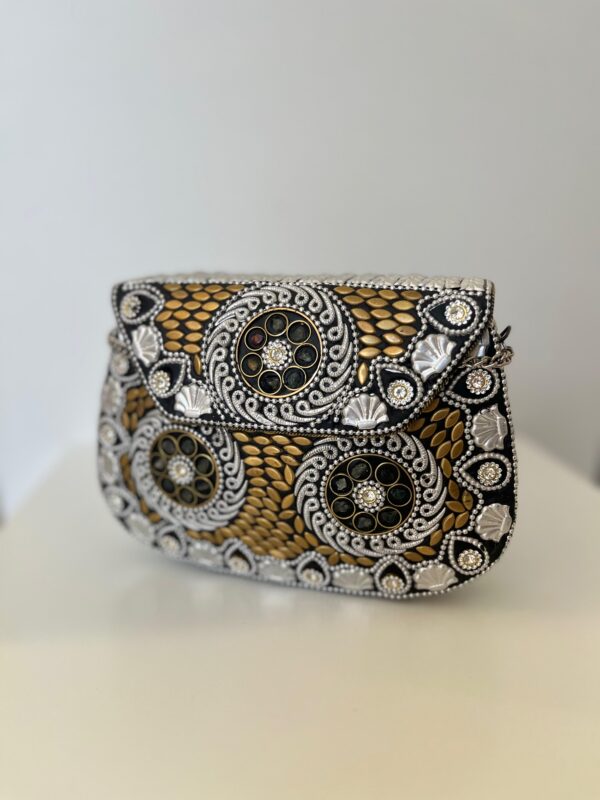 Bolso rígido