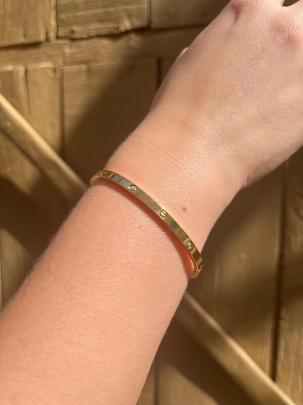 Pulsera love dorado - Imagen 2