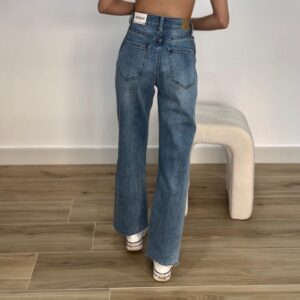 Jean mom