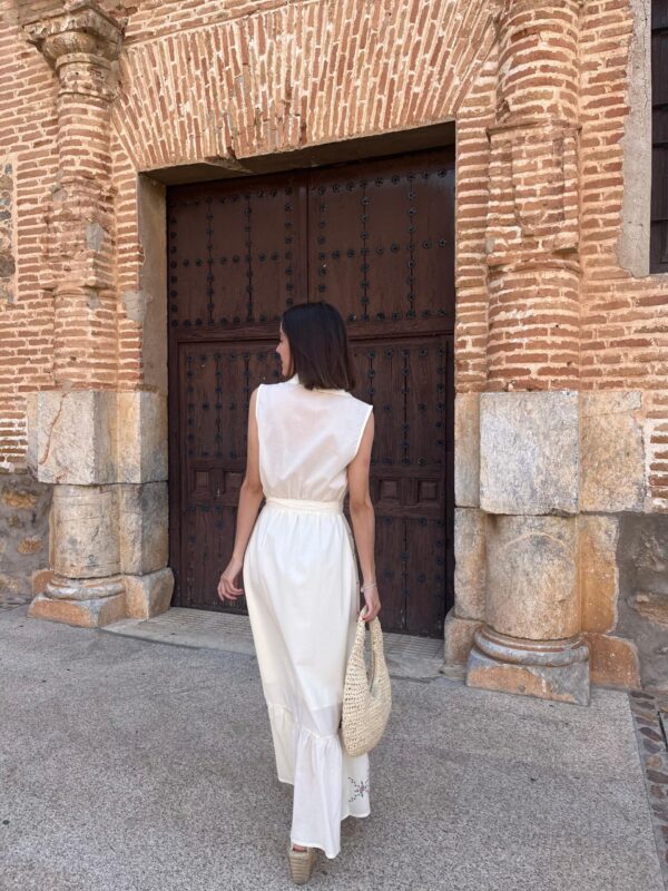Vestido camisero bordado - Imagen 3